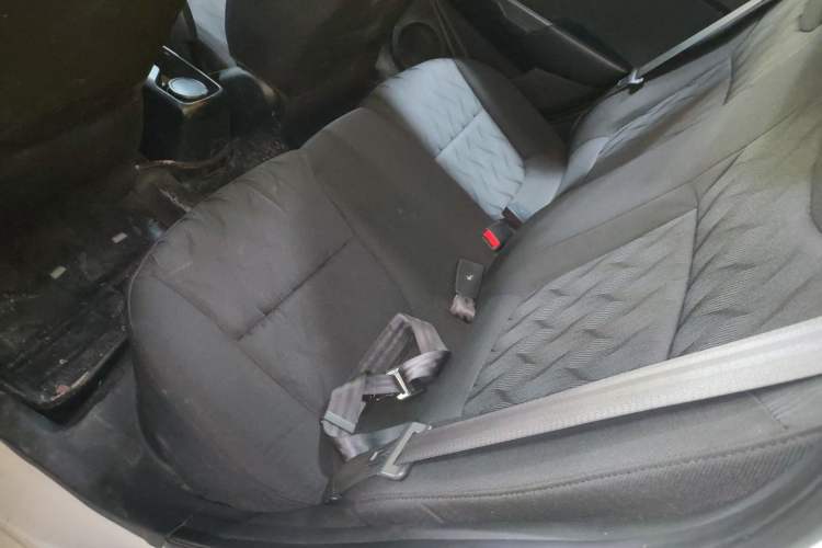 Used Kia K2 2015 Sedan 1.4L MT GLS Left Rear Seat