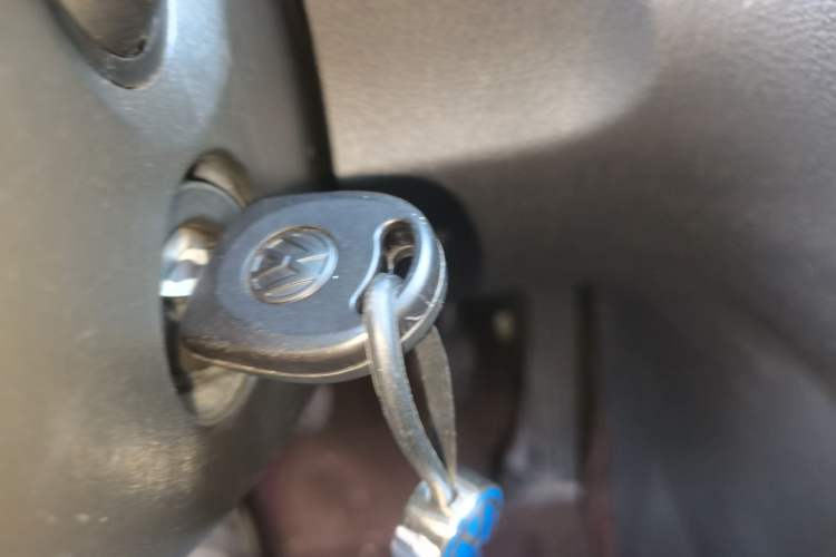 Used Volkswagen Touran 2015 1.4T Manual Fashion Edition 5-Seater