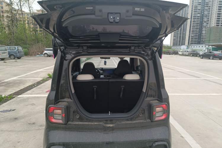 Used Geely Galaxy Panda 2025 210km Panda Kart Trunk