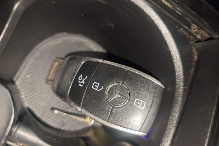 Used Mercedes-Benz GLB 2020 Facelift GLB 200 Fashion Edition Interior 1