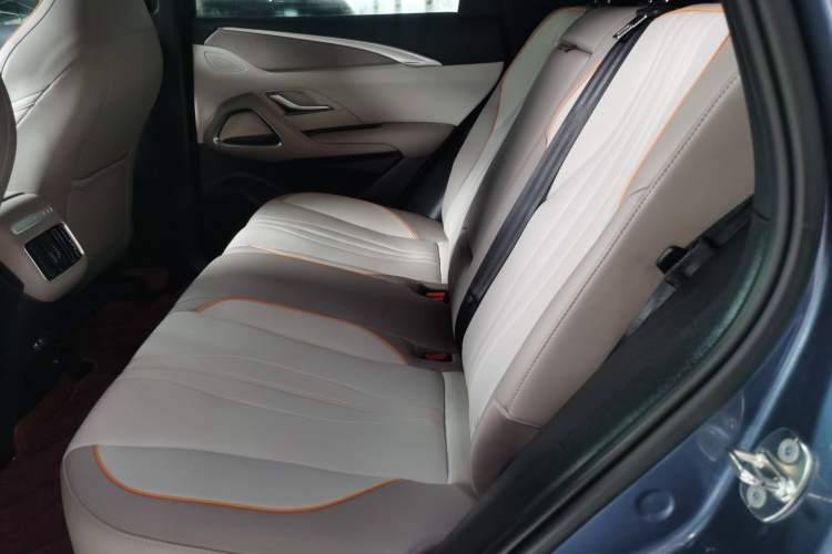 Used BYD Song Pro New Energy 2024 HONOR Edition DM-i 71KM Navigation Model