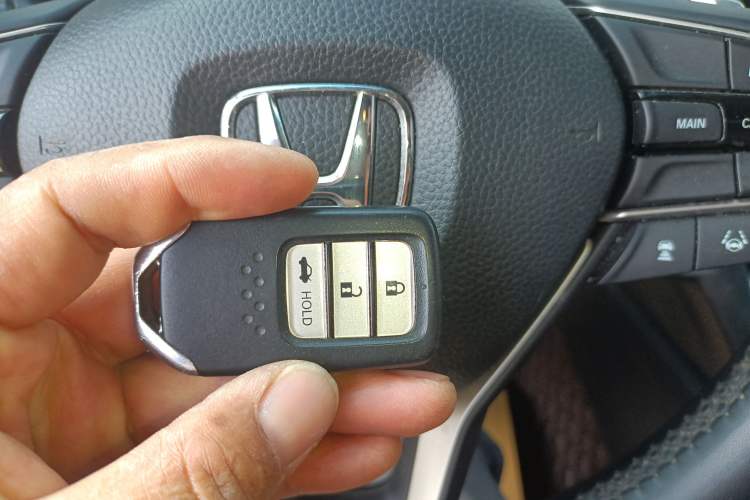 Used Honda Accord 2018 Rui·Hybrid 2.0L Rui Ku Edition China VI Vehicle Key