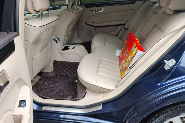 Used Mercedes-Benz E-Class 2015 Restyled E 260 L Sport Edition
