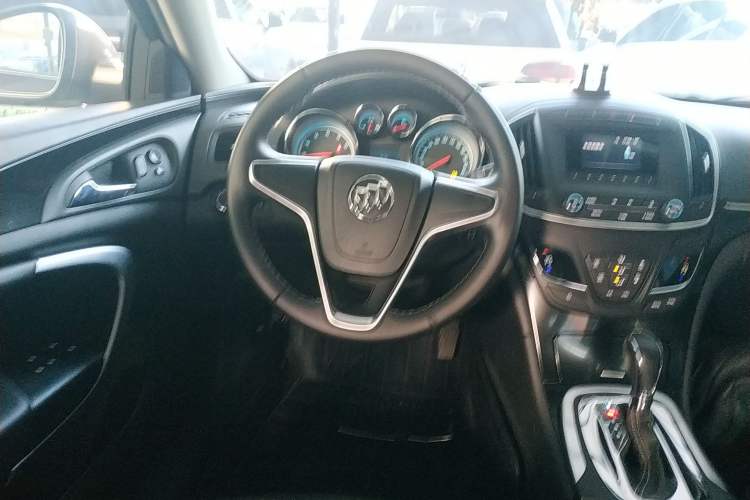 Used Buick Regal 2015 1.6T Leading Technology Model
