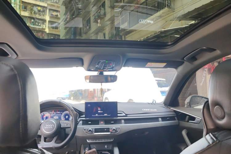 Used Audi A4L 2023 40 TFSI Luxury Dynamic Model
