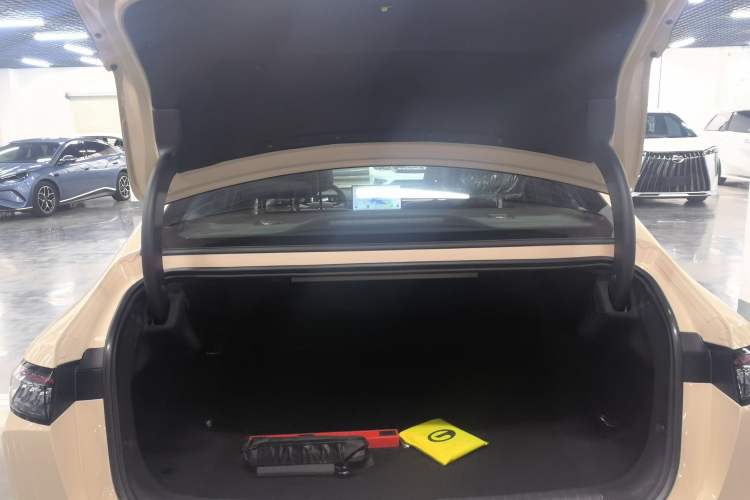 Used AION RT 2025 520 Smart Luxury Edition Trunk