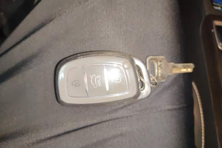 Used Hyundai Mistra 2016 1.6T Automatic Smart GLS