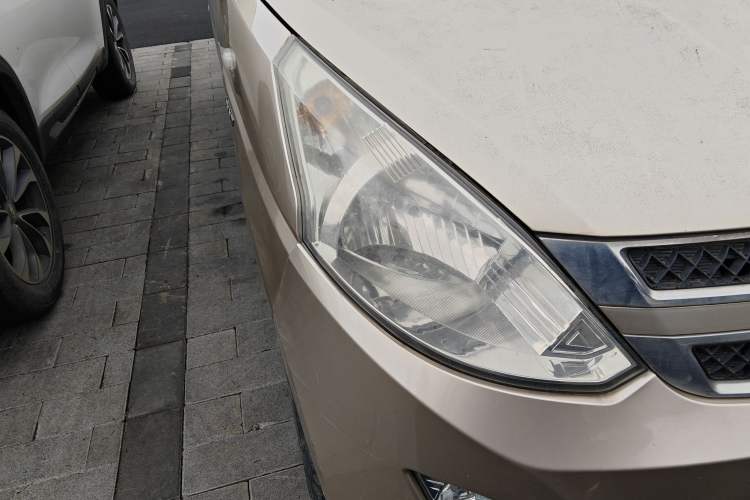 Used Wuling Rongguang V 2018 1.5L Standard Version
