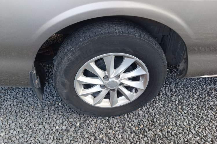 Used FORTHING Lingzhi M5 2022 Standard Edition Luxury 7-Seater