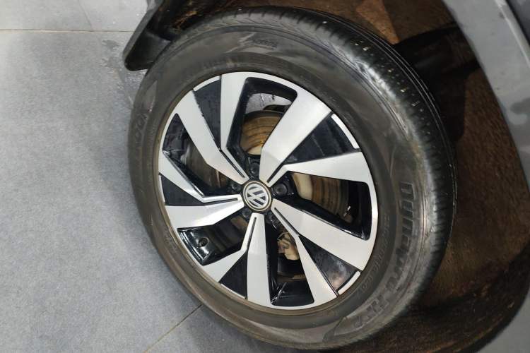 Used Volkswagen Tayron 2021 280TSI Two-Wheel Drive Luxury Smart Connectivity Version