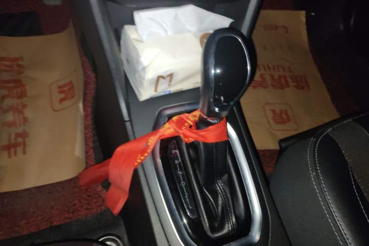 Used Chery Tiggo 3X 2018 1.5L Automatic Elite Edition Gear Lever