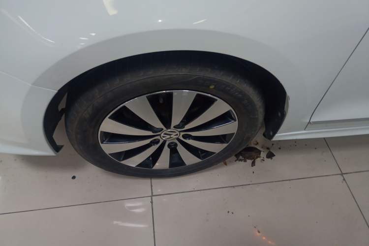 Used Volkswagen Sagitar 2017 180TSI Automatic Luxury Edition