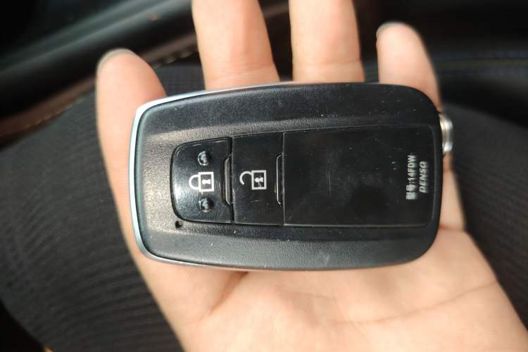 Used Toyota C-HR 2022 2.0L Comfort Edition Vehicle Key