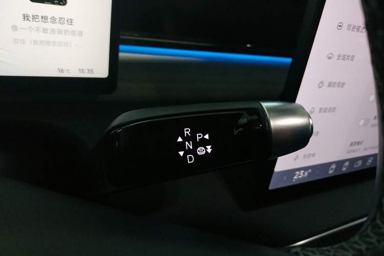 Used XPeng X9 2024 640 All-Wheel Drive High-Performance Max
