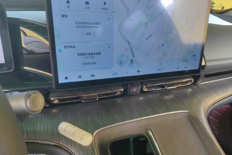 Used AION S MAX 2024 80 Star Edition Ternary Lithium Audio And AC Panel