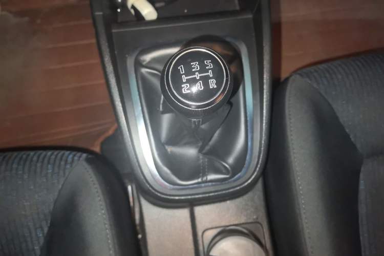 Used Bestune B30 2016 1.6L manual Comfort trim level
