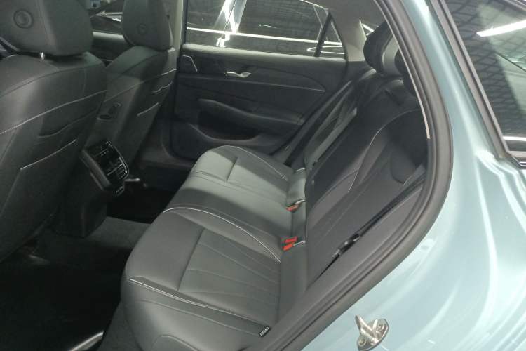 Used Volkswagen Passat 2025 Pro 380TSI Starry Dragon Edition