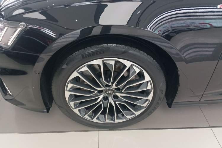 Used Audi A6L New Energy 2022 55 TFSI e quattro
