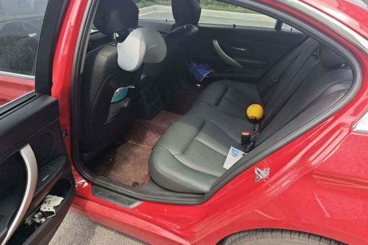 Used BMW 3 Series 2013 320Li Fashion Model Left Rear Seat