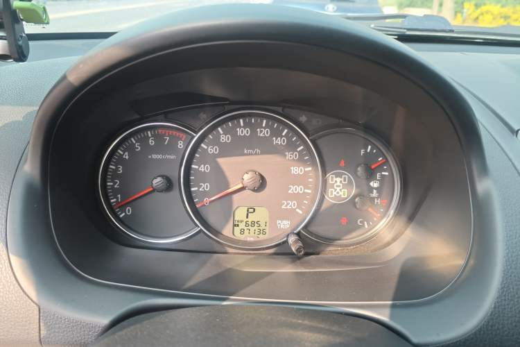 Used Mitsubishi Pajero Sport 2013 3.0L Automatic 4x4 Flagship Edition Instrument Cluster