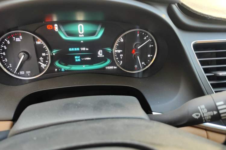 Used Buick LaCrosse 2018 20T Luxury Model Odometer Close Up