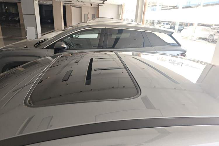 Used BYD Seal 05 DM-i 2025 DM-i Intelligent Drive 120KM Flagship Model Roof