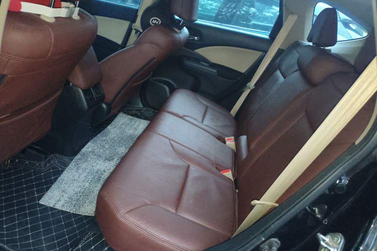 Used Honda CR-V 2015 2.0L two-wheel drive urban version