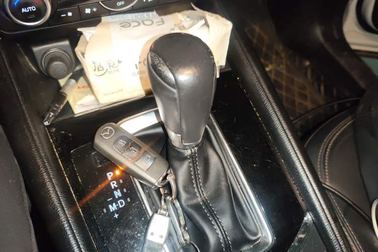 Used Mazda CX-5 2020 2.0L Automatic Two-Wheel Drive ZhiZun Version
