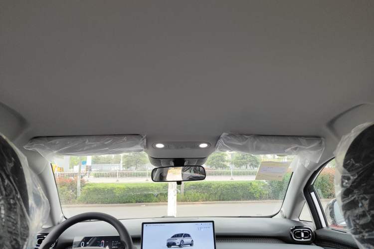 Used AION UT 2025 330 Starlight Edition Headliner