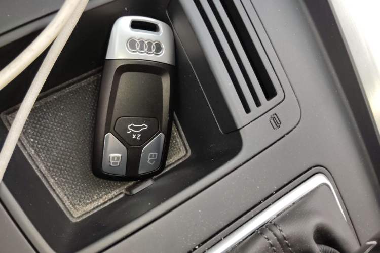 Used Audi A4L 2020 40 TFSI Fashion Dynamic Model