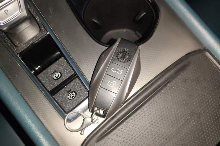 Used MG 7 2023 1.5T DCT Luxurious Supreme Edition
