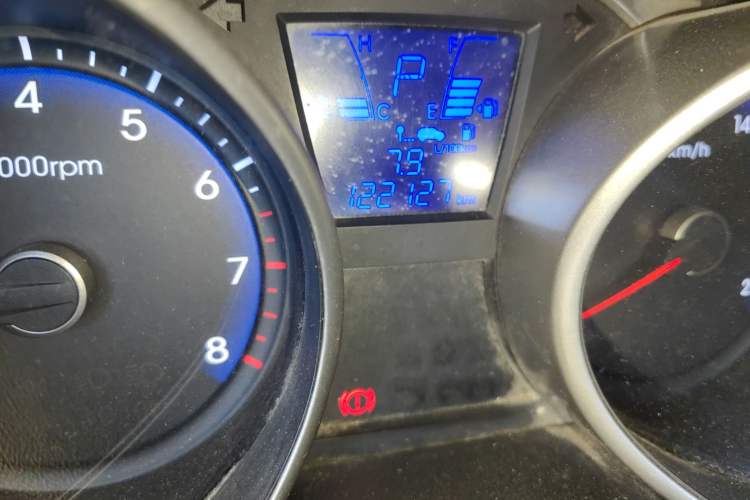 Used Hyundai ix35 2015 2.0L Automatic 2WD Smart Version China V Standard