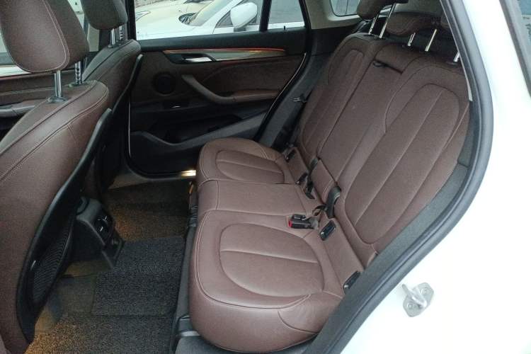 Used BMW X1 2018 xDrive20Li Luxury Edition Left Rear Seat