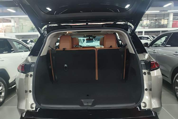 Used Nissan Pathfinder 2024 380 VC-TURBO Four-Wheel Drive Intelligent Driving Version 7 Seats