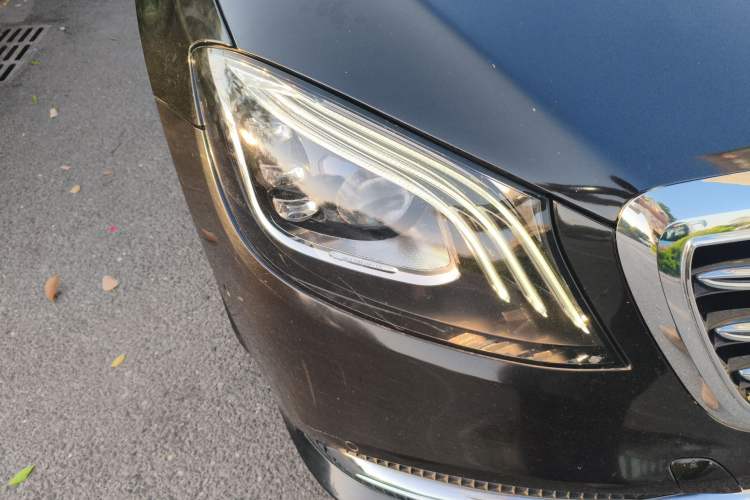 Used Mercedes-Benz S-Class 2019 S 320 L
