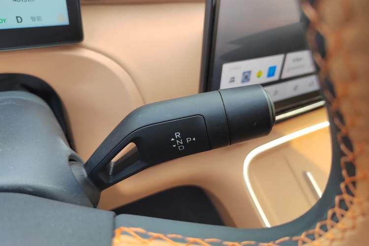 Used Geely Galaxy Xingjian 7 EM-i 2025 120km Exploration+ Version Gear Lever