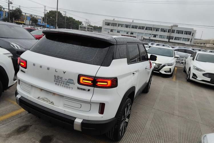 Used Geely Auto icon 2023 1.5TD Chocolate Smoothie Edition
