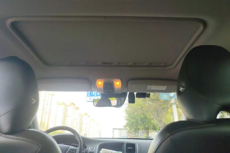 Used Volvo S60 2019 S60L Facelift T5 Intelligent Advanced Edition
