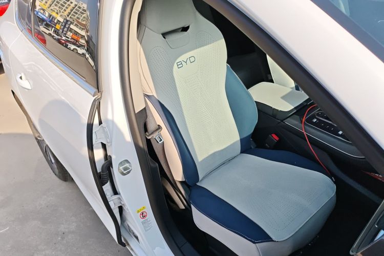 Used BYD Destroyer 05 2024 HONOR Edition DM-i 55KM Luxury Model Right Front Seat