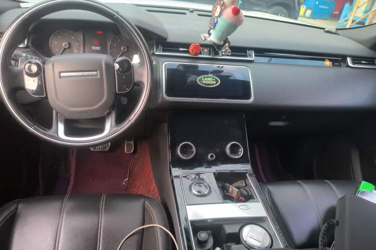 Used Land Rover Range Rover Velar 2019 250 PS