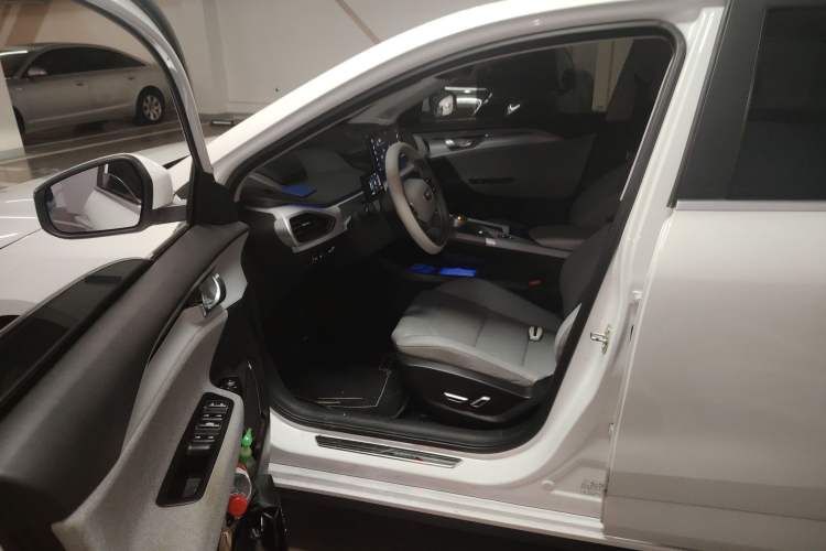 Used Geometry A 2019 Upgraded Model High-Performance Standard Range Power Cube Version
