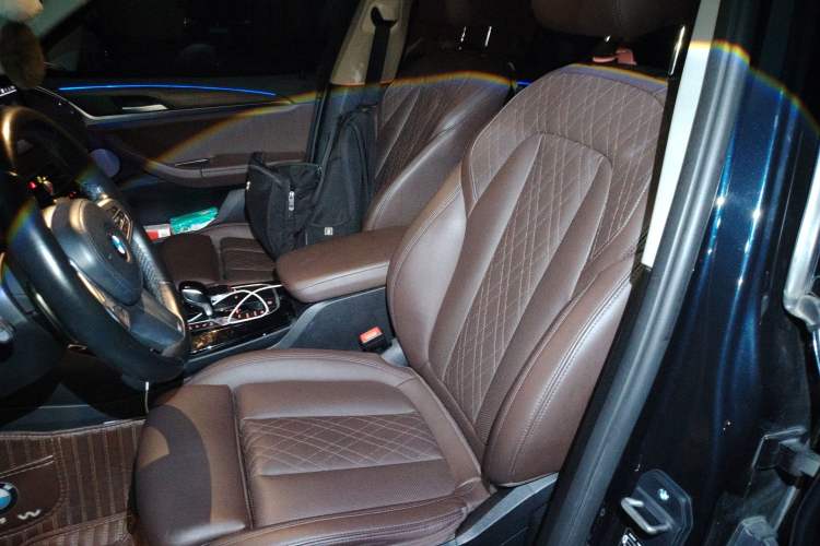 Used BMW X3 2022 Second Facelift xDrive30i Leading Edition M Night Sky Package Left Front Seat