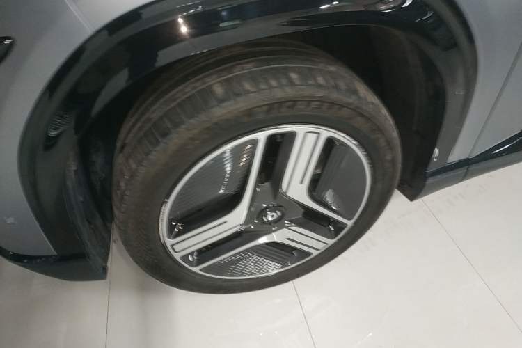 Used CHANGAN NEVO E07 2025 All-Electric 4x4 with 90 kWh Max Intelligent Driving Version