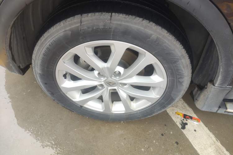 Used Renault Kadjar 2016 2.0L Two-Wheel Drive Leading Edition Left Front Wheel Hub