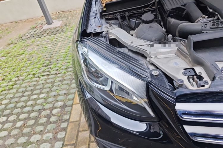 Used Mercedes-Benz GLC 2019 GLC 260 L 4MATIC Dynamic Model