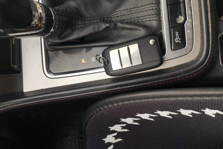 Used MG 6 2017 20T Automatic Elite Smart Connect Version China V Standard