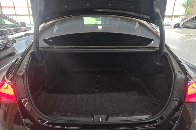 Used Mercedes-Benz E-Class 2024 E 300 L Fashion Sport Model