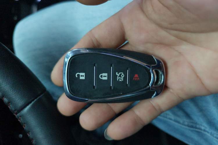 Used Chevrolet Malibu XL 2022 Redline 550T Automatic Sport Edition Vehicle Key