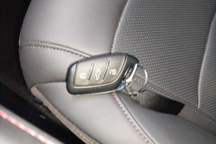 Used Roewe i5 2023 1.5L CVT Luxury Edition