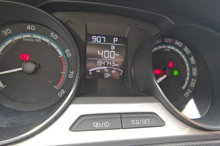 Used Skoda Rapid 2020 1.5L Automatic Comfort Edition
